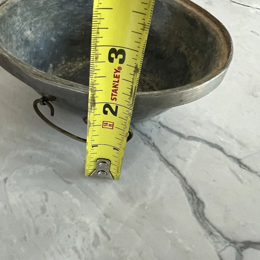 N/A petite oval